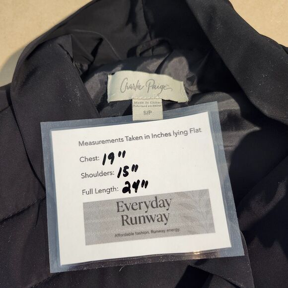 CHARLIE PAIGE Black Quilted Puffer Vest. Ruffle Front  Zip Women's Size Small - Picture 9 of 9